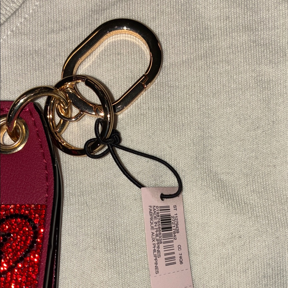 Victoria's Secret Glittery Red Heart Keychain - Picture 8 of 8